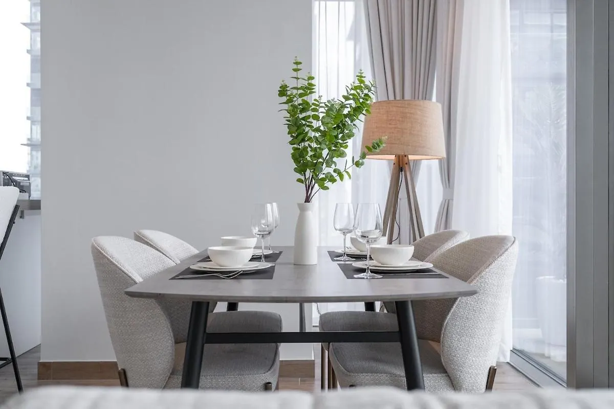 Stylish 2Br Escape For 6 In The Heart Of Dubai Marina Apartment United Arab Emirates