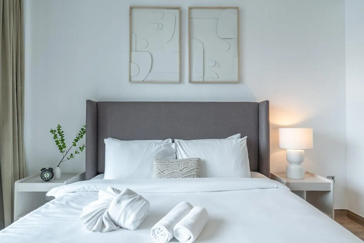 Stylish 2Br Escape For 6 In The Heart Of Dubai Marina Apartment