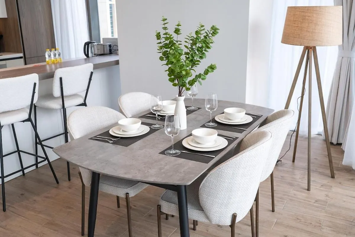 Stylish 2Br Escape For 6 In The Heart Of Dubai Marina Apartment