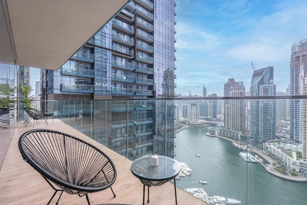 Stylish 2Br Escape For 6 In The Heart Of Dubai Marina Apartment