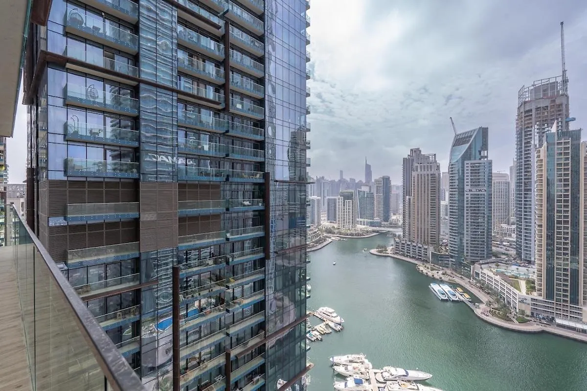 Stylish 2Br Escape For 6 In The Heart Of Dubai Marina Apartment