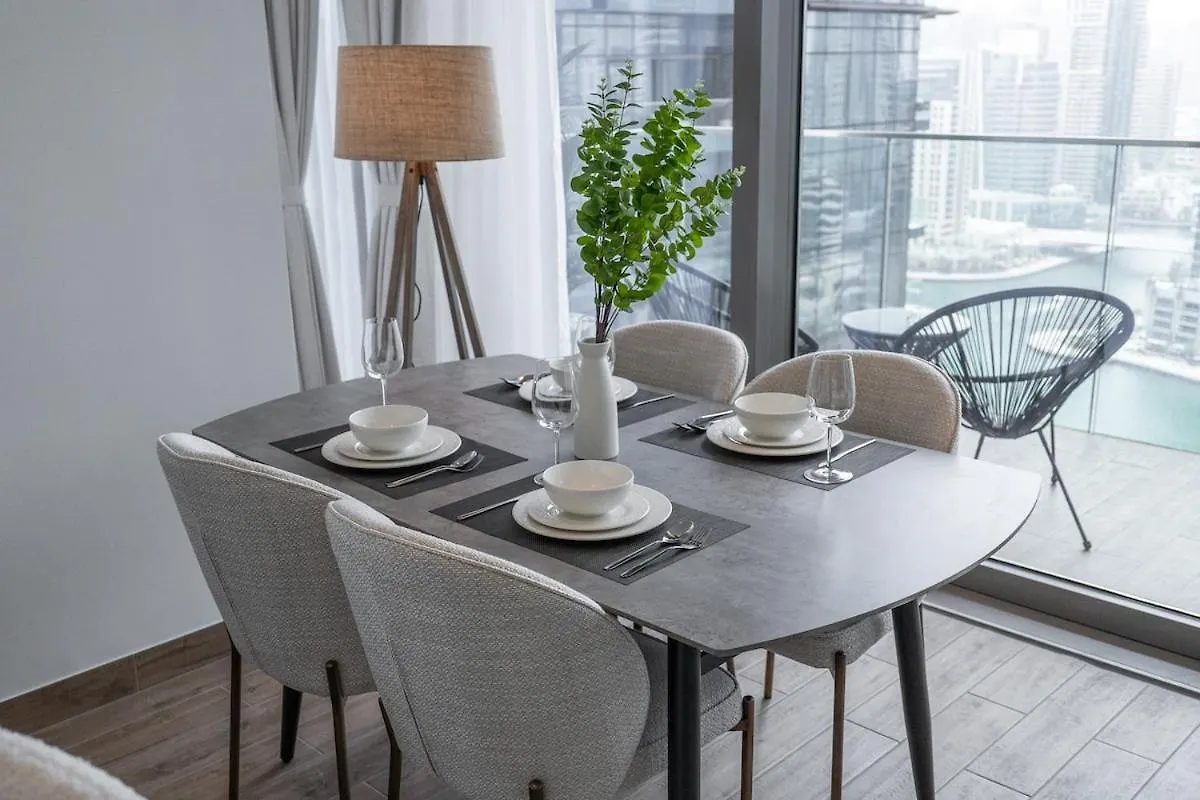 Stylish 2Br Escape For 6 In The Heart Of Dubai Marina Apartment United Arab Emirates