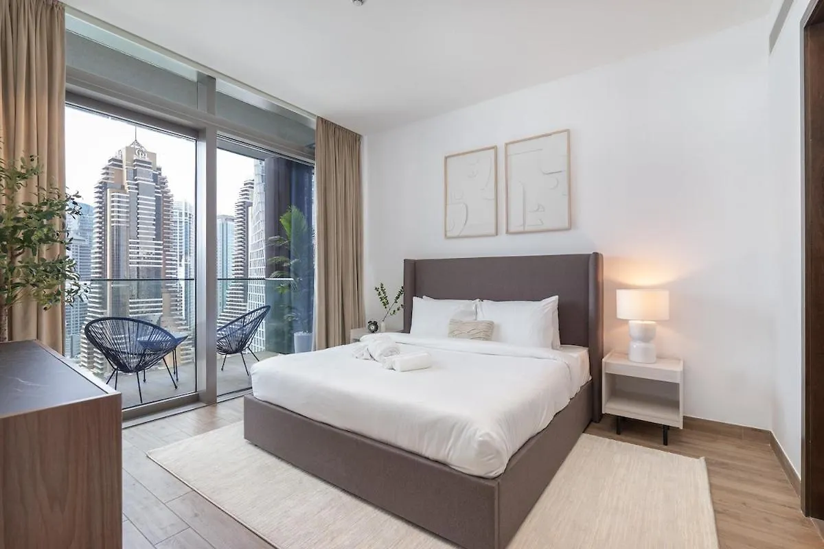 Stylish 2Br Escape For 6 In The Heart Of Dubai Marina Apartment