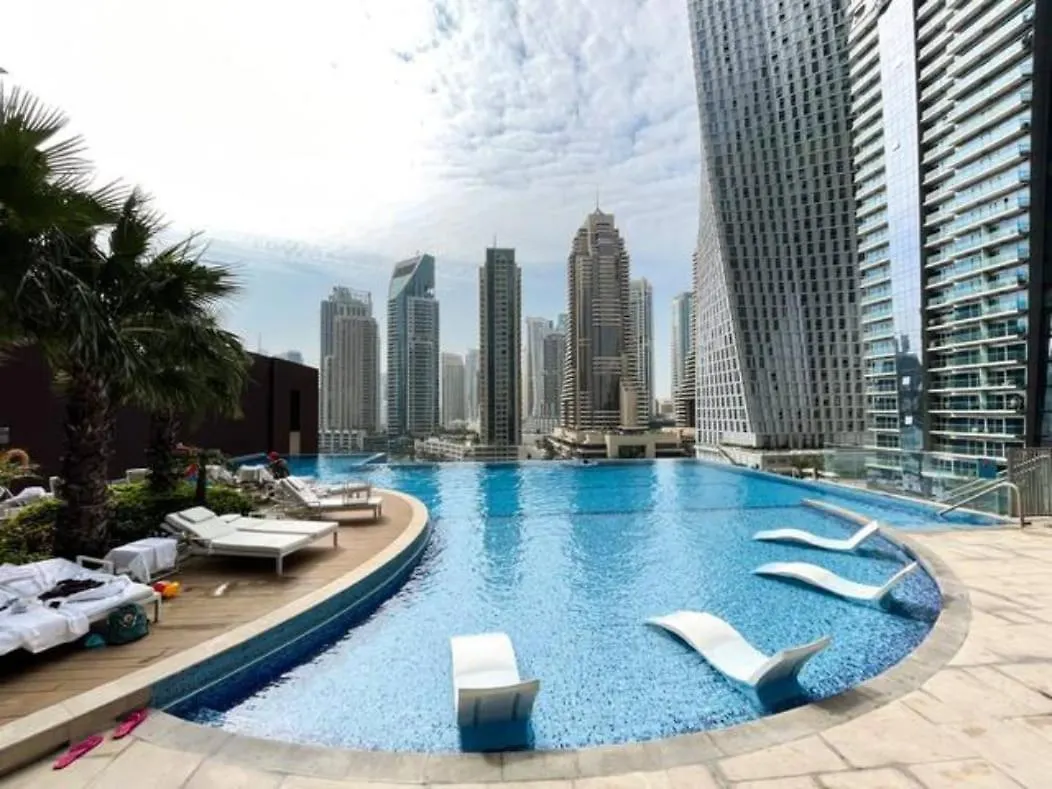 Stylish 2Br Escape For 6 In The Heart Of Dubai Marina Apartment
